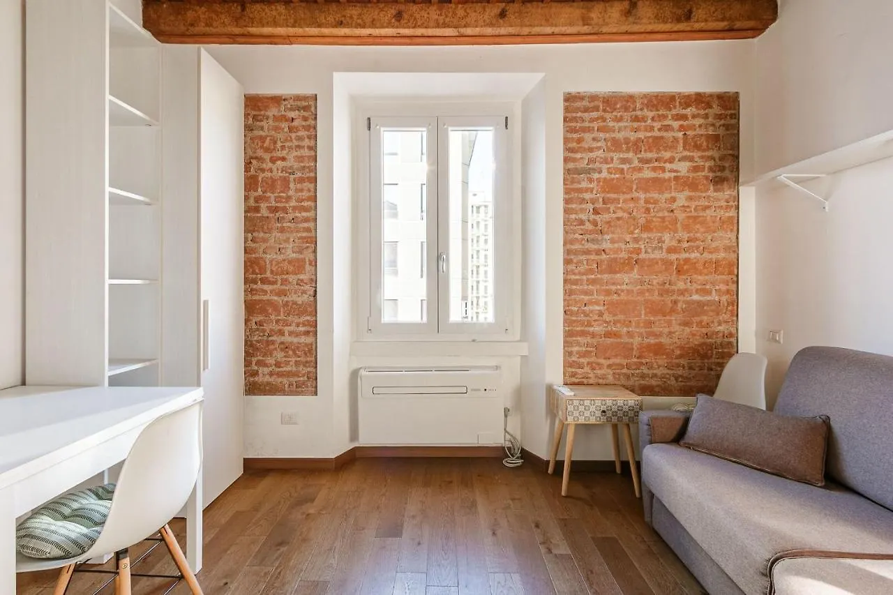 Bligny By Halldis Milan Apartment